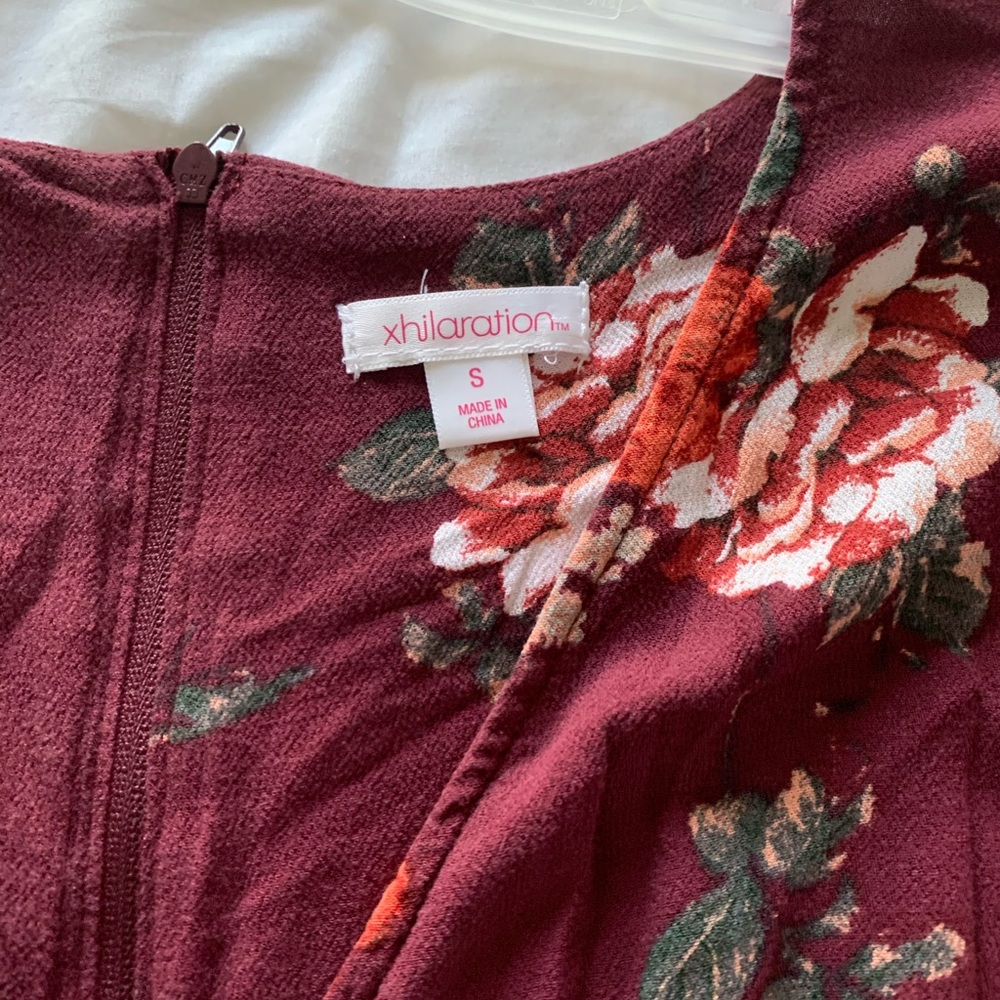 Dress - Picture 2 of 3